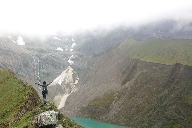 TOUR TO HUMANTATAY LAKE - SALKANTAY (1d) - Inclusions and Exclusions