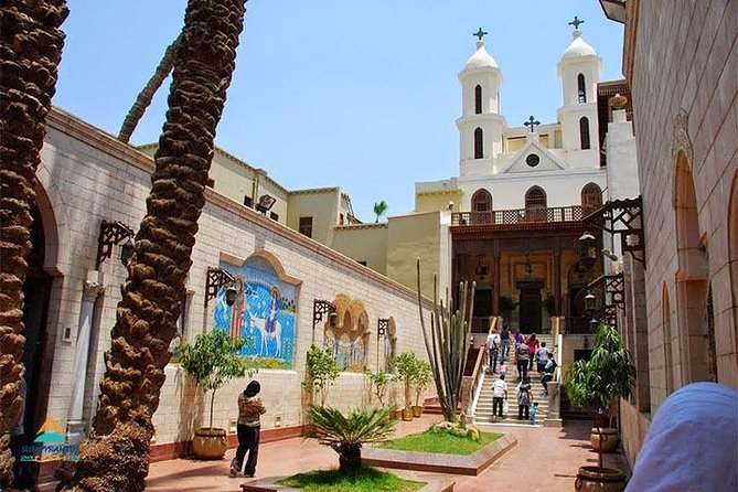 Tour to Pyramids & the Egyptian Museum and Old Cairo - Tour Duration