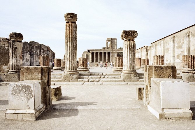 Transfer From Naples to Sorrento With Stop in Pompeii - Tour Specifics