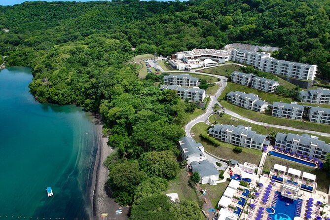 Transfer Service From Liberia Airport To Planet Hollywood Costa Rica - Pickup and Meeting Details