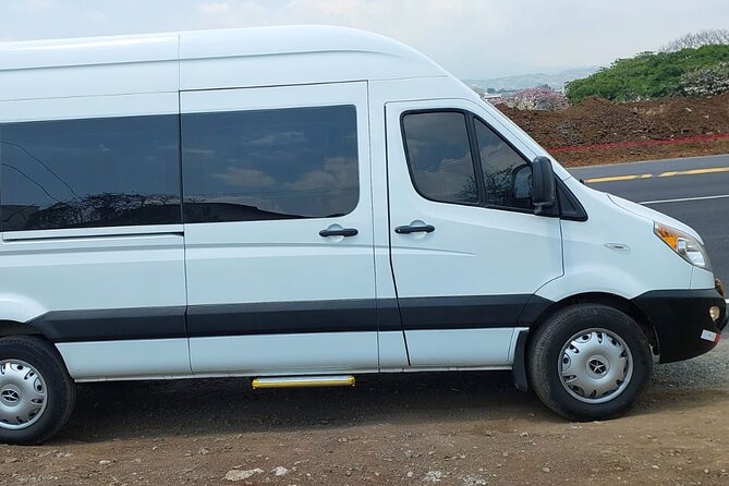 Transfer TO & FROM SJO Airport to Esterillos – Bejuco Not Shared.