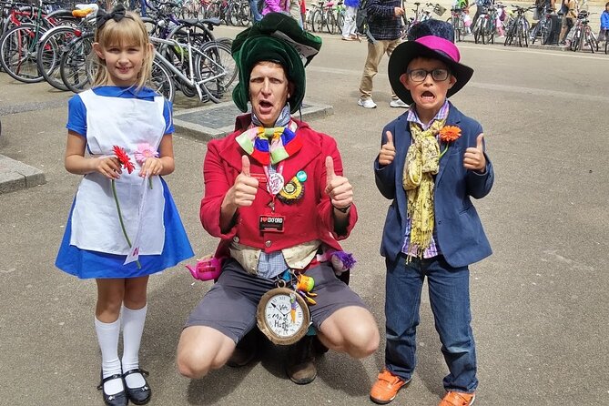 Treasure Hunt Oxford Walk Tour Aimed at Younger Children - Tour Highlights