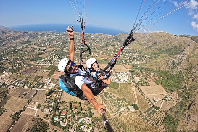Two-Seater Paragliding Flight in Castellammare Del Golfo - Additional Traveler Information