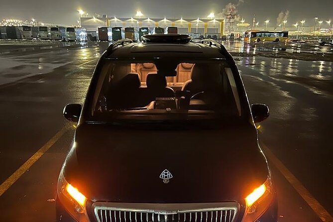 VIP Transfer From Hotel, Airbnb to Istanbul Airport - Pickup and Drop-off Process