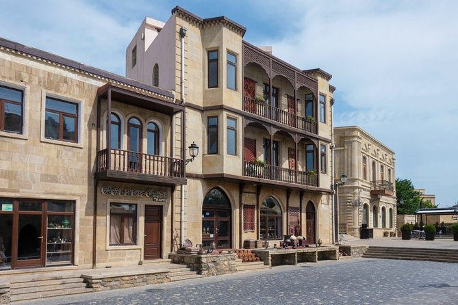 Virtual Live Experience of Central Baku Highlights