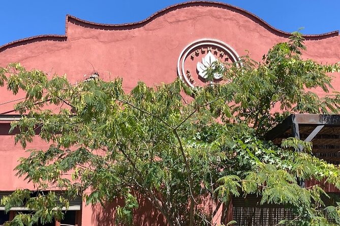 Visit 2 Wineries With Lunch and Transport Included. - Booking Details