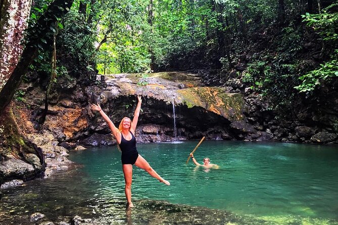 Visit 7 Altars, Livingston, Cocoli River & Playa Blanca in Izabal - Private Boat Ride