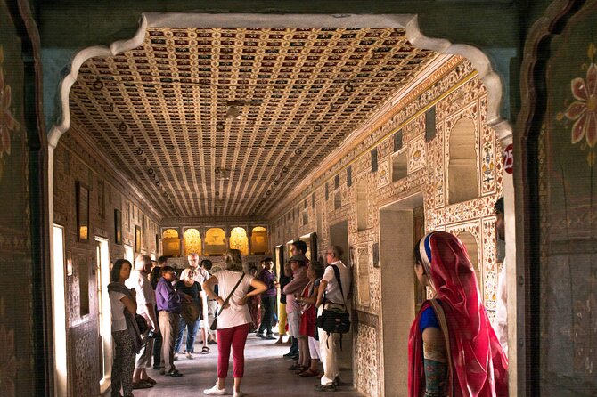 Visit Bikaner in Private Car With Guide Service - Transportation Options
