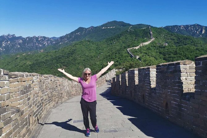 Visit Great Wall With Beijing Capital Airport Round-Way Transfer - Service Details