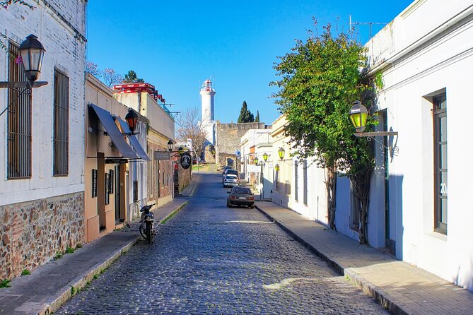 Voyages in Buenos Aires: Colonia Ferry Services - Schedule and Operating Hours
