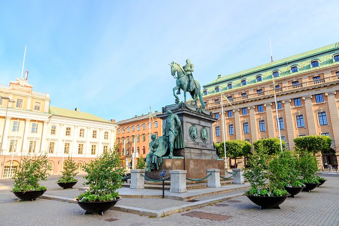 Walking Tour in Stockholm City Center Norrmalm - Historical Insights