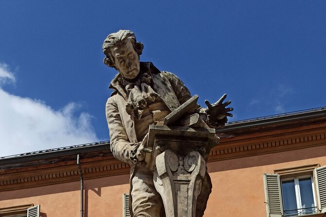 Walking Tour of Bologna the Doc
