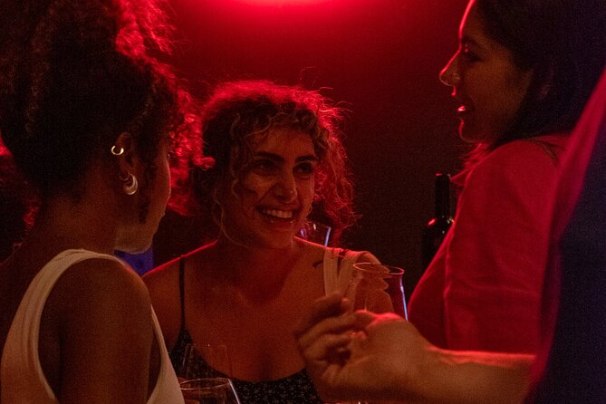 Wine Tour in Romes Historic Center - Alcoholic Beverages