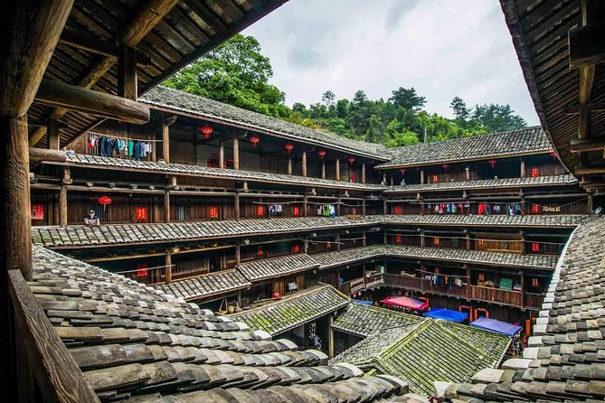 Xiamen Private Day Tour to Tianluokeng Tulou and Yunshuiyao Ancient Village - Transportation Details