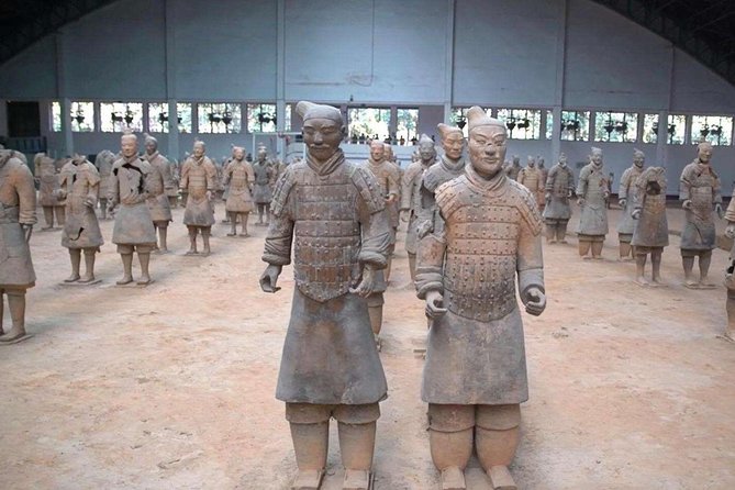 Xian in One Day From Chengdu by Air: Terracotta Warriors, City Wall and More