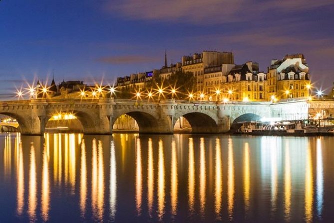 Your Valentines Day in Paris: Romantic Aperitif Dinner Cruise - Event Details