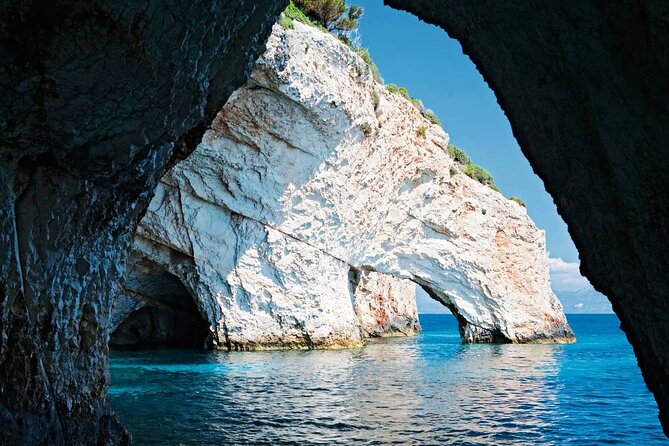 Zante Tour With Blue Caves Boat Trip and Wine Tasting - Transportation and Pickup Details