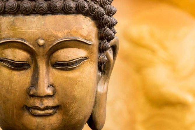 Ziarah Buddha 9 Nights 10 Days Trip by Private Car - Private Car Transportation Details