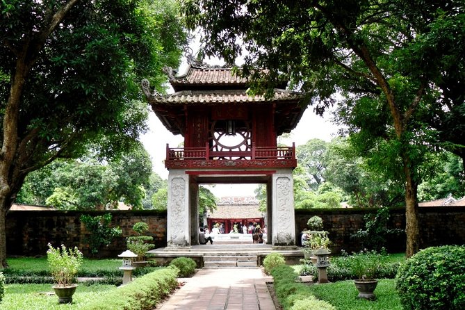 1-Day Hanoi City Sightseeing With Cyclo Tour - Pricing and Booking