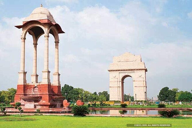 2 Day Golden Triangle From Pune - Tour Overview