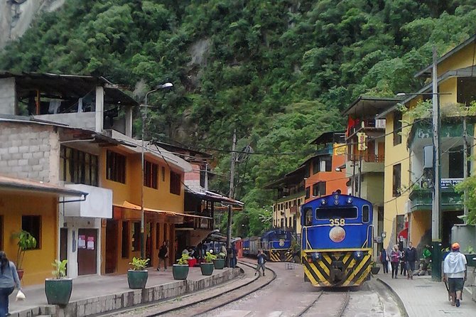 2 Day Machu Picchu Tour View - Pickup and Orientation Details