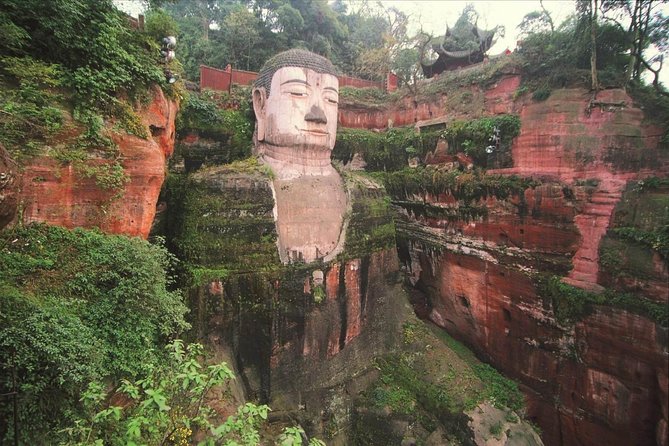 2-Day Private Tour to Chengdu City Highlights+Leshan Buddha From Shanghai by Air
