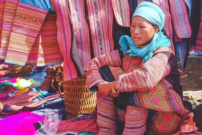 2 Days Can Cau and Bac Ha Markets From Sapa - Day 2: Bac Ha Market Visit