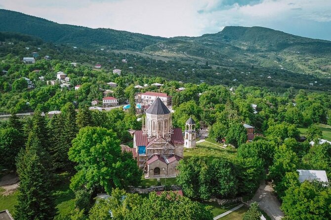 2 Days Private Tour to Shaori Lake and Khvanchkara Cellar in Racha - Booking Information