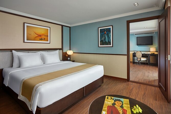 2D1N Capella 5* Cruise | SQUID Fishing, Kayak,Visit CAVES - Inclusions and Exclusions