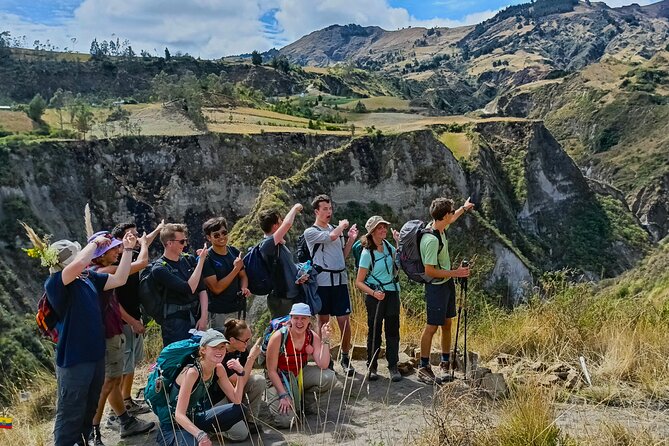 3 Day Trekking Quilotoa Loop Chugchilan Town Crater and Lagoon - Quilotoa Crater and Lagoon Highlights