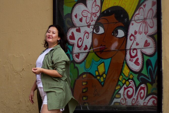 3 Hours Private Photo Tour in Casco Antiguo