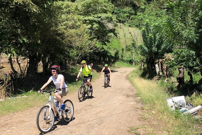 4 Hours of Mountain Biking in Costa Rica Country Circuit - Frequently Asked Questions