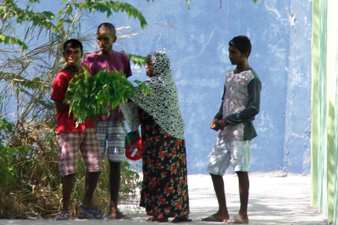 4-Night Maldives Guided Local Experience From Male Airport - Meeting and Pickup Details