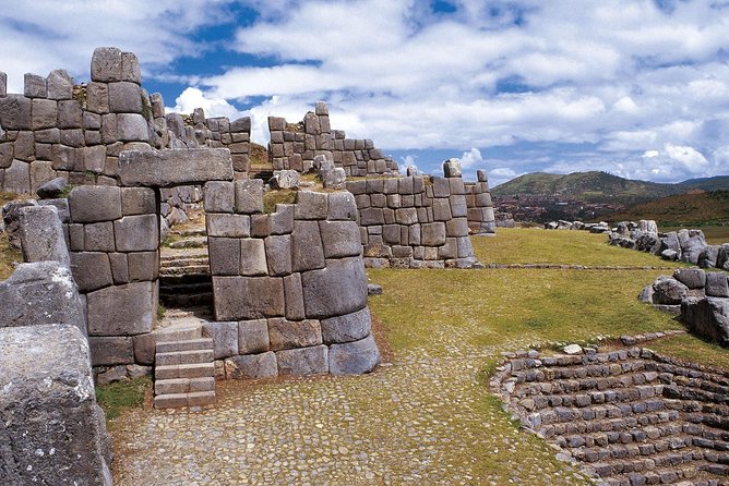 5-Day: Cusco || Sacred Valley || MachuPicchu || Salt Mines , Moray || - Day 3: Journey to Machu Picchu