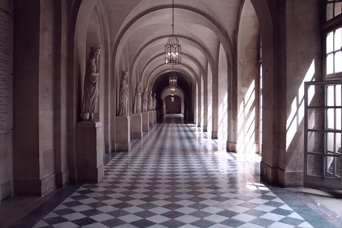 5 Hour Paris Tour With Hotel Pick up and Drop With Wine Tasting - Additional Information