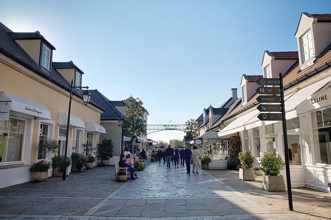 5-Hour Seine Cruise With Shopping at La Vallee Village With Pick up - Shopping Extravaganza at La Vallée Village