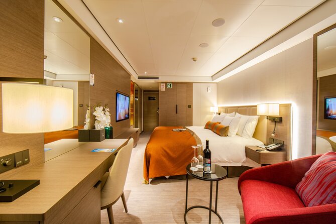 5D4N Yangtze River Cruise: Yichang to Chongqing by Century Cruise - Health and Accessibility Considerations
