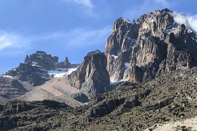 7 Days Mount Kenya Technical Climb - Pickup Logistics