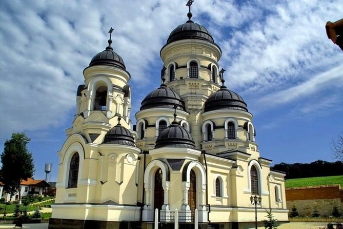 8 Days:Tour to Moldova Cultural Country Tour With Wine Cellers - Cultural Highlights and Experiences