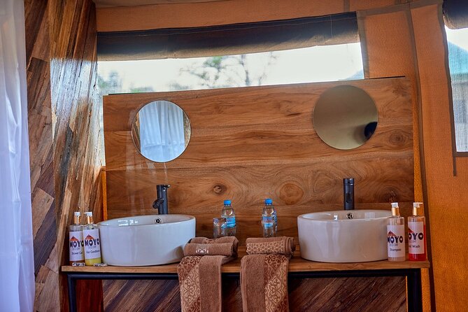 9-Days Private Luxury Safari: Tarangire, Serengeti & Ngorongoro - Dining Experiences