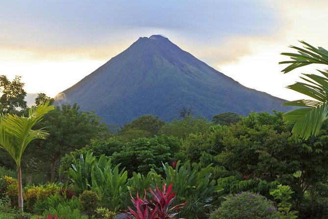 9 Days Volcanoes, Nature and Caribbean From San Jose - What to Bring