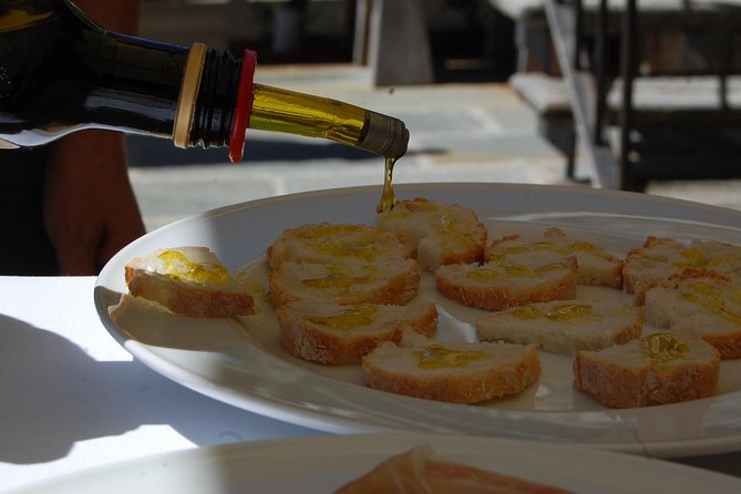 A Panoramic Wine Tasting on Lake Como - Inclusions: Private Transportation and More