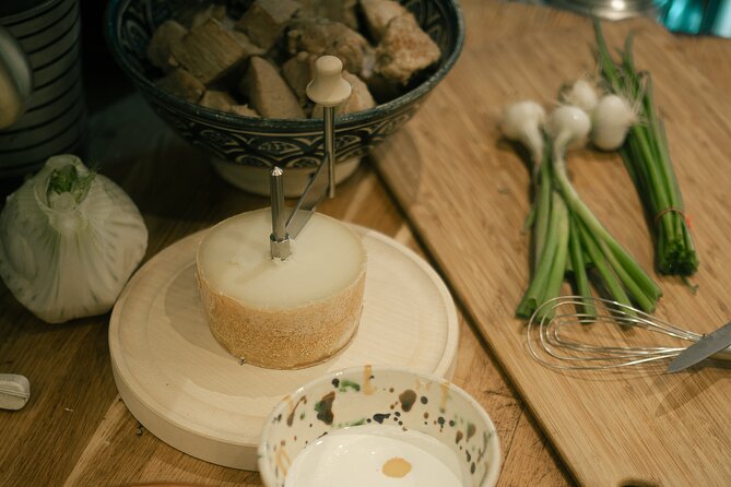 A Tasty 4-course Parisian Dinner in Montmartre - Frequently Asked Questions