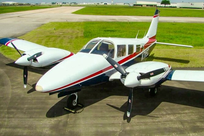 Airplane Transfer Between Ratmalana Airport (Rml) and Sigiriya Airforce Base GIU - Operator and Cancellation Policy