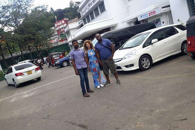 Airport (CMB) to Kandy Private Taxi 24/7 Car, Van. - Cancellation Policy Information