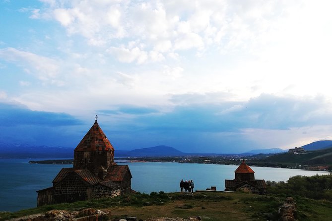 All-inclusive. GEORGIA AND ARMENIA. TOUR FOR 6 DAYS. - Included Services