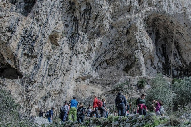 Amalfi Coast: Private Half-Day Walking Tour With Lunch & Wine - Meeting Point Details