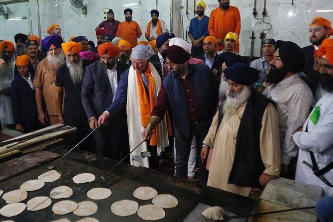 An Excursion Into Delhis Many Food Delights - Must-Try Traditional Dishes