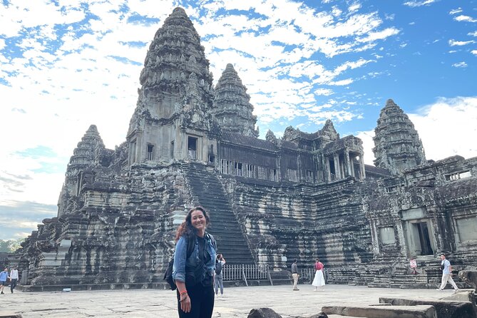 Angkor Solo Traveler Private Sunrise Tour in Siem Reap - Booking Options
