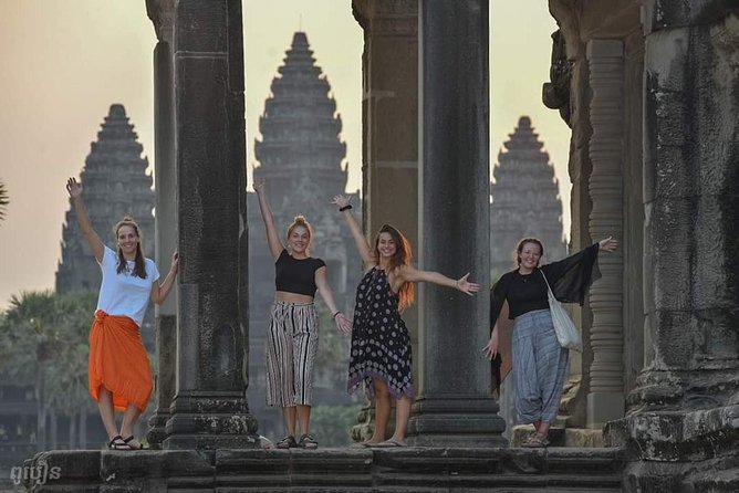 Angkor Wat Small-Group Day Tour And Sunset - Tour Logistics
